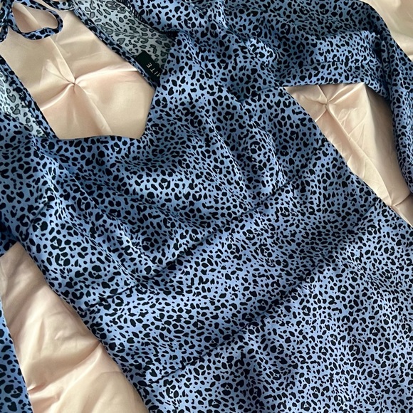 - Flirty animal print dress - Picture 9 of 14